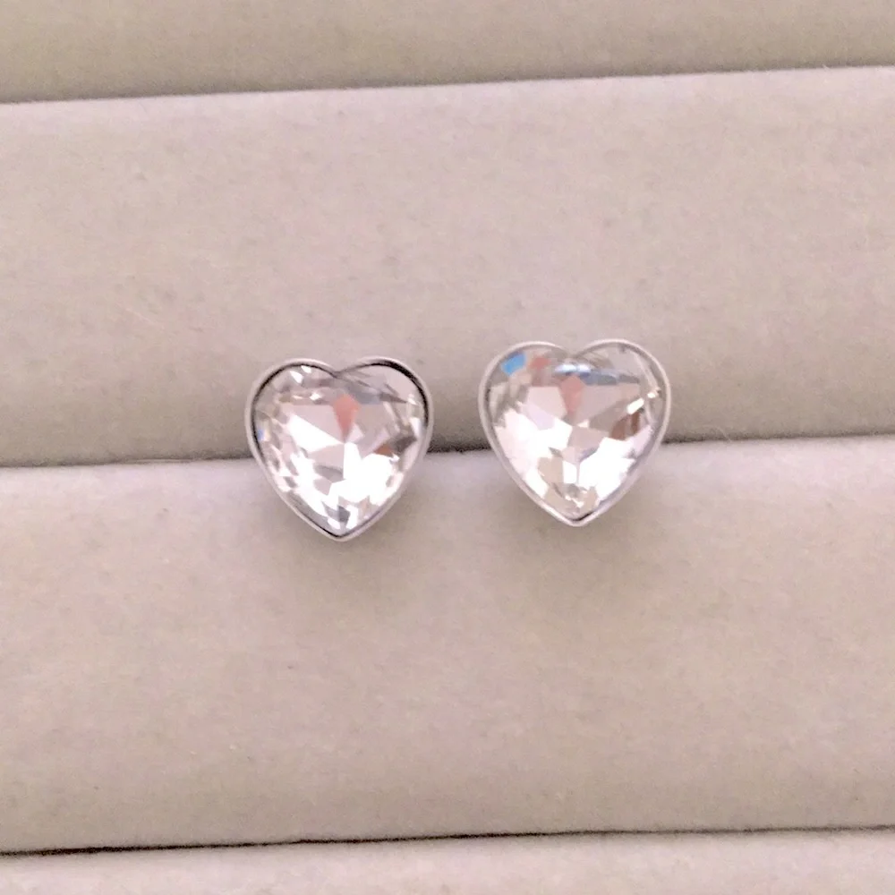 Classic Clear Diamond Crystal Heart Earrings
